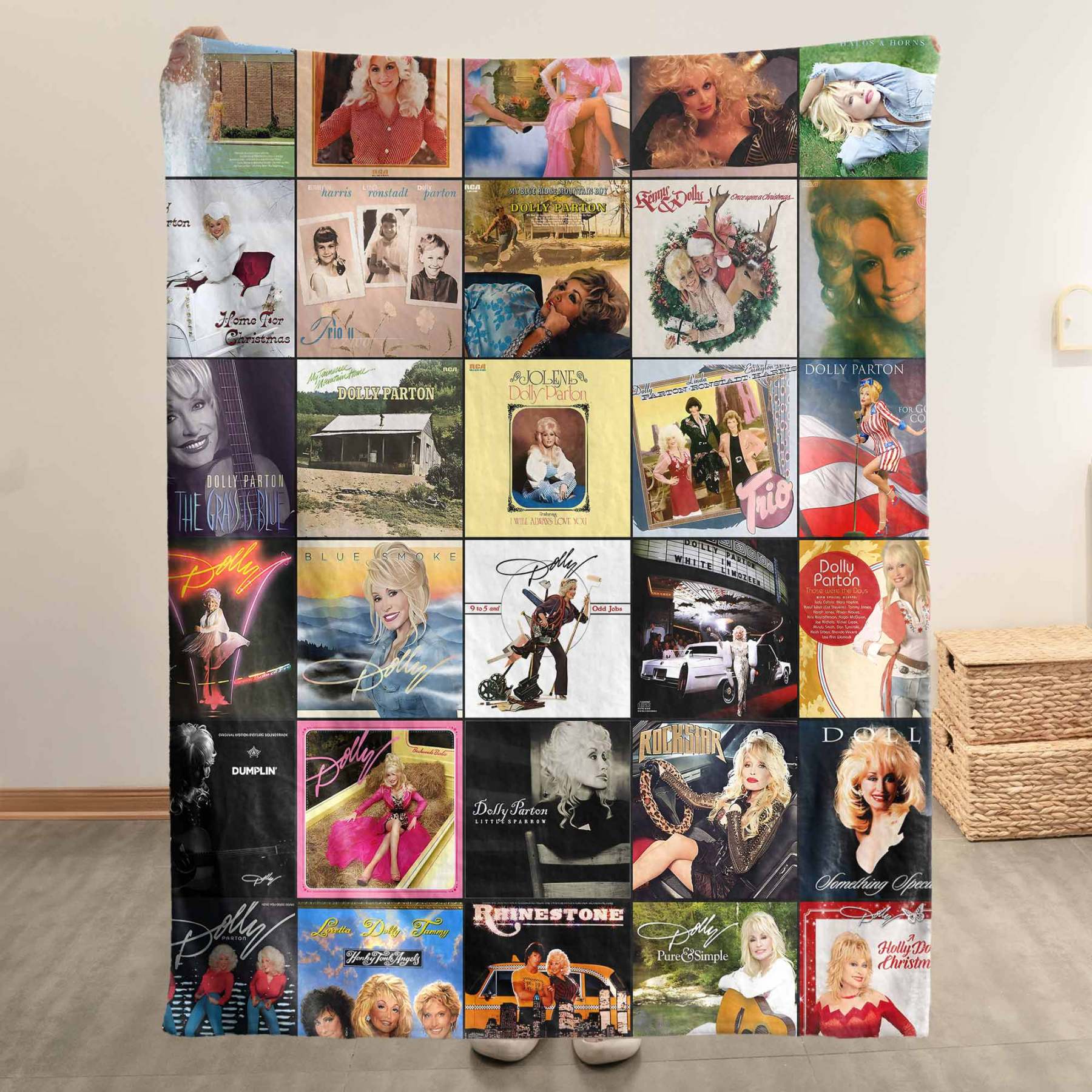 Dolly Parton Sherpa Blanket – A Country Music Icon, Wrapped in Warmth