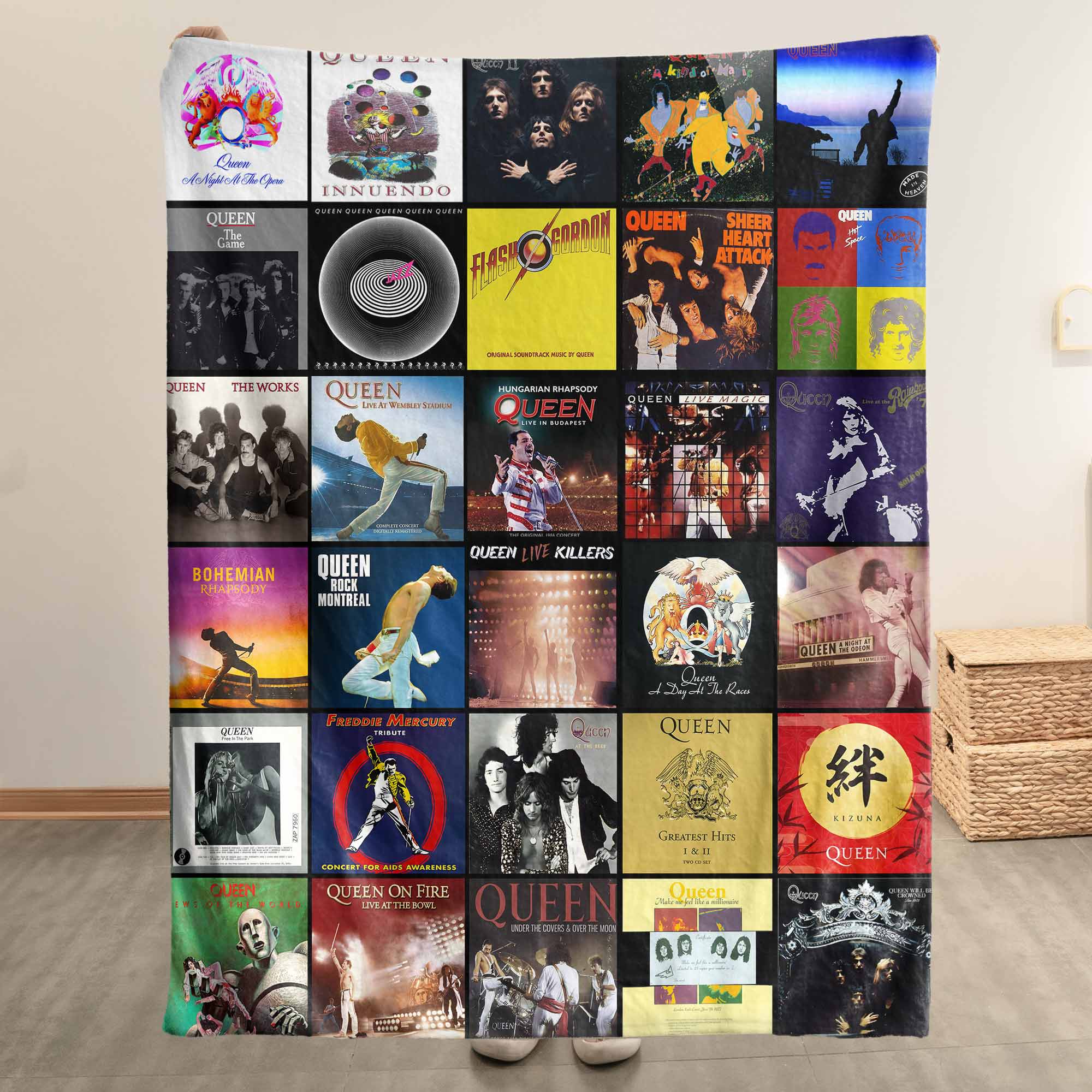 Queen Sherpa Blanket – A Royal Tribute to Legendary Albums
