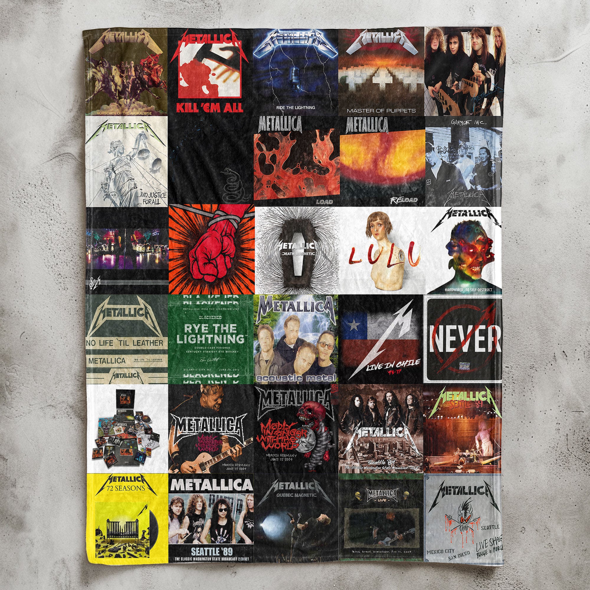 Metallica Sherpa Blanket – A Heavy Metal Legacy You Can Feel