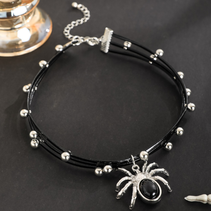 Dark Gothic Style Creative Spider Pendant Necklace