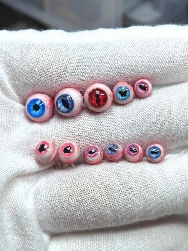 Eyeball Stud Earrings