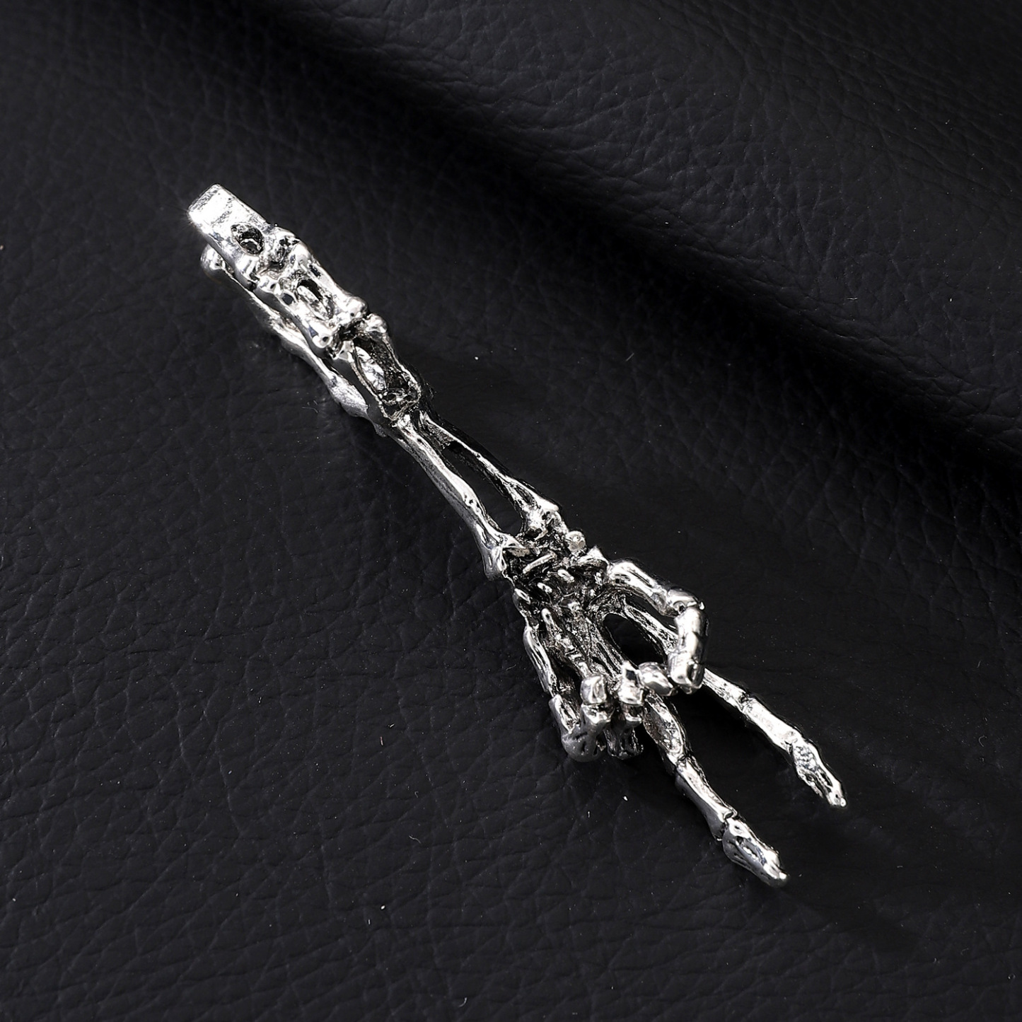 Skull Biye cigarette holder smoking clip ring