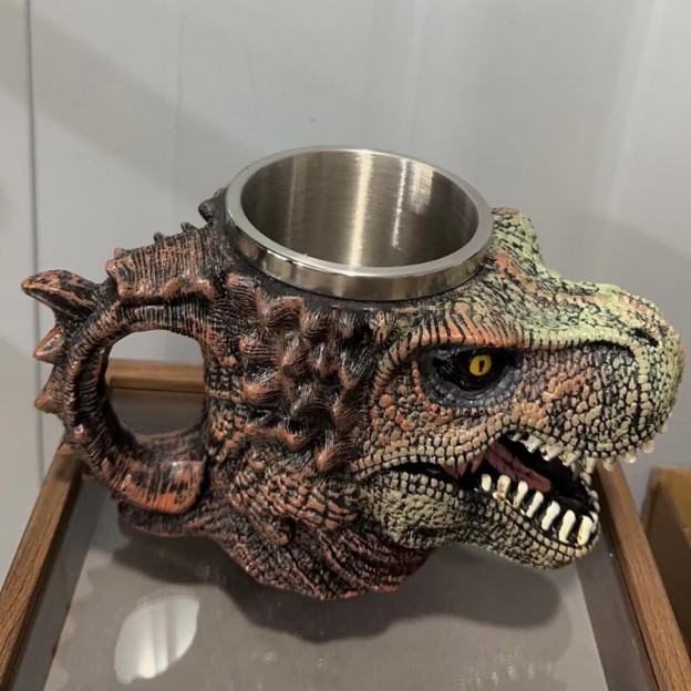 3D embossed mug