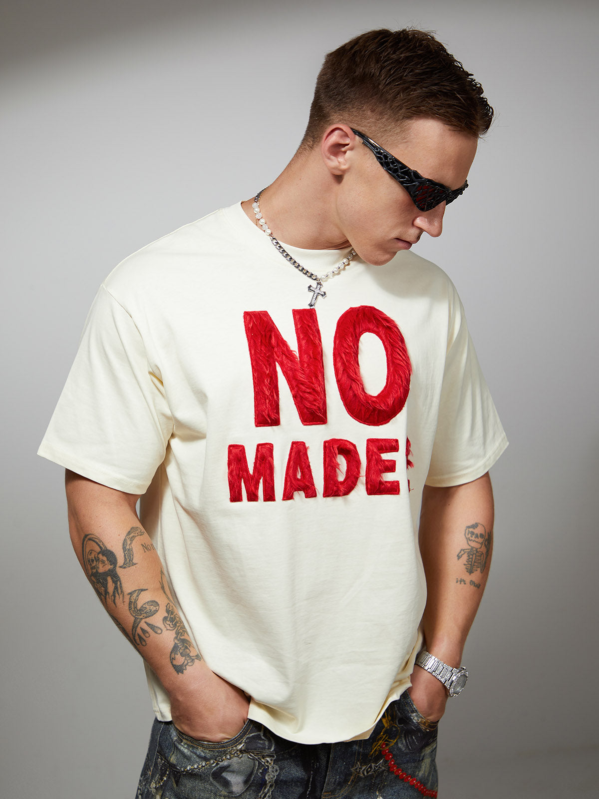 Heavy Retro Patch Embroidered T-shirt