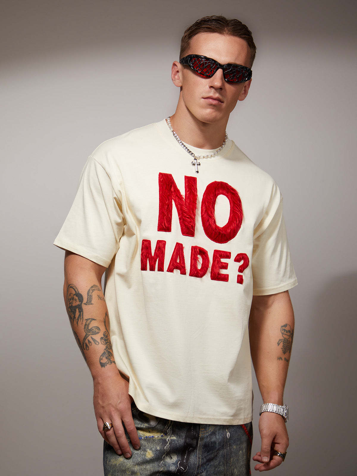 Heavy Retro Patch Embroidered T-shirt