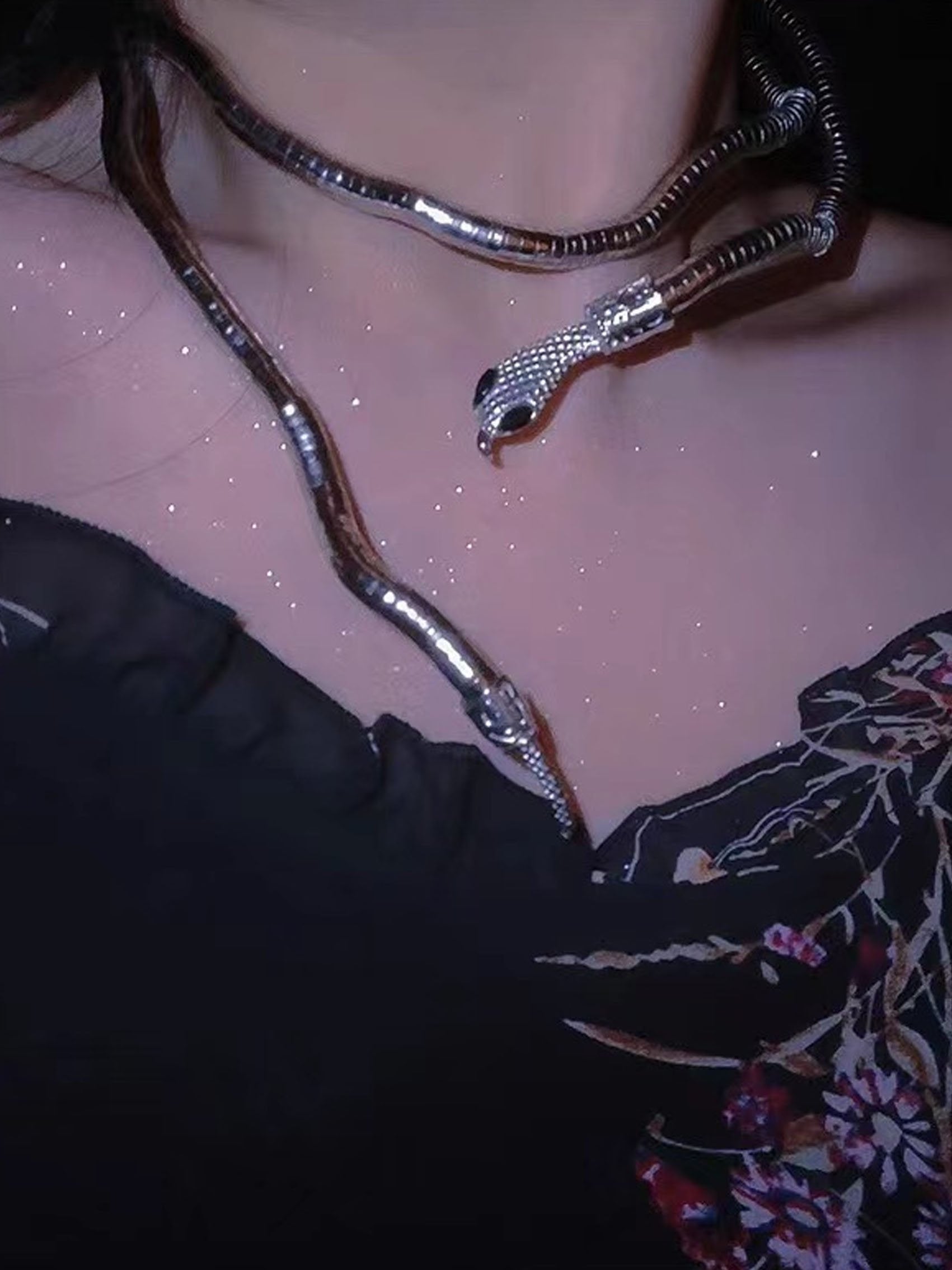Dark Collar Women and Men Accessories Wrap Snake Necklace