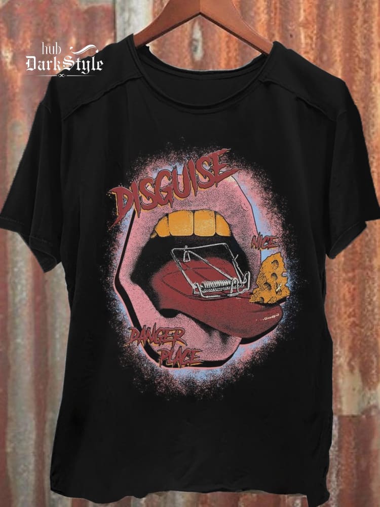 Unisex The Hunting Clip On The Tongue Print Round Neck Short Sleeves T-Shirt
