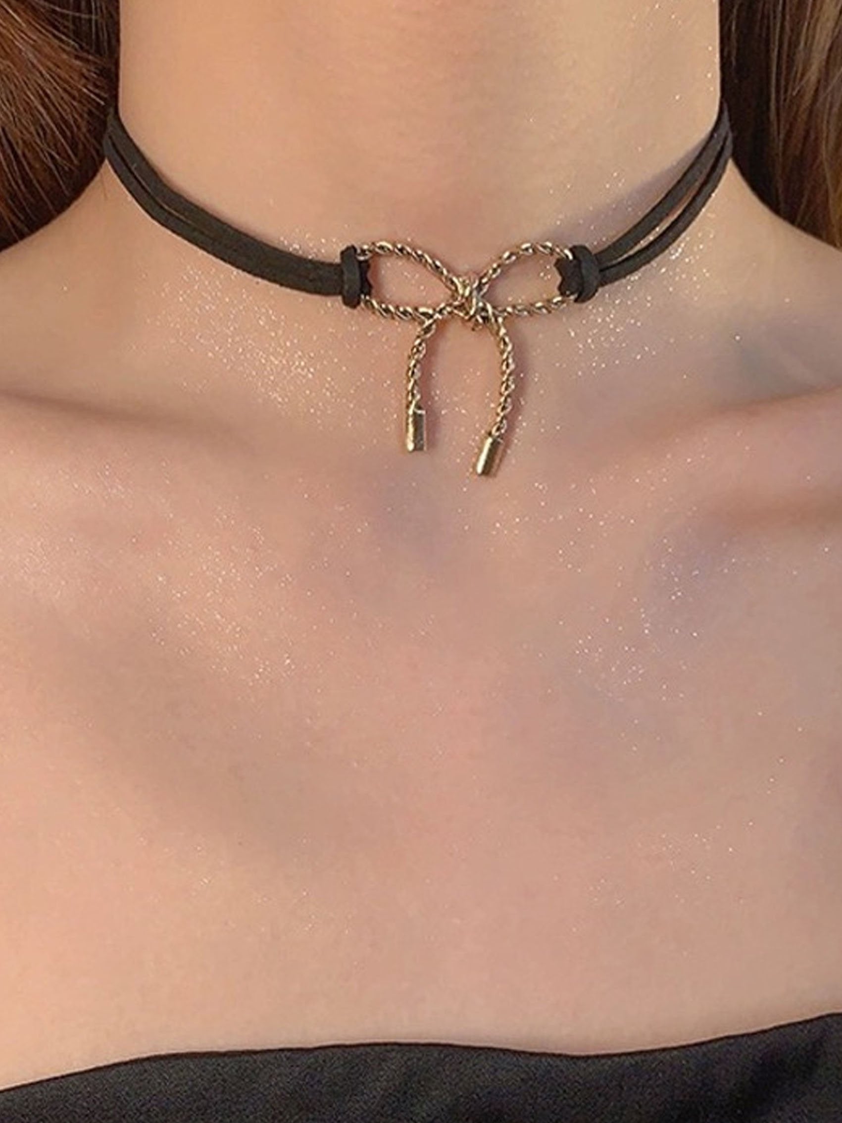 Women's Dark Style Collar Bowknot Clavicle Necklace