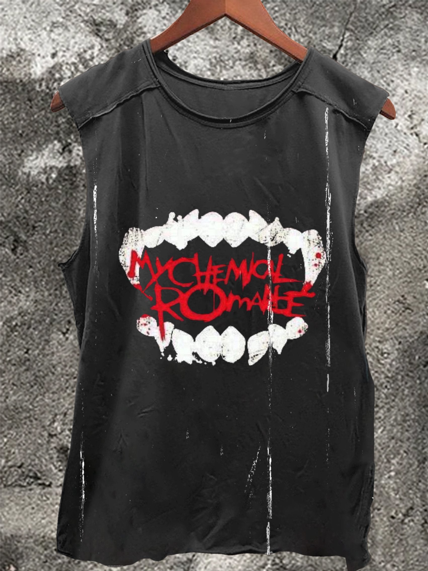 Screaming Teeth Vintage Print 100% Cotton Casual Tank Top