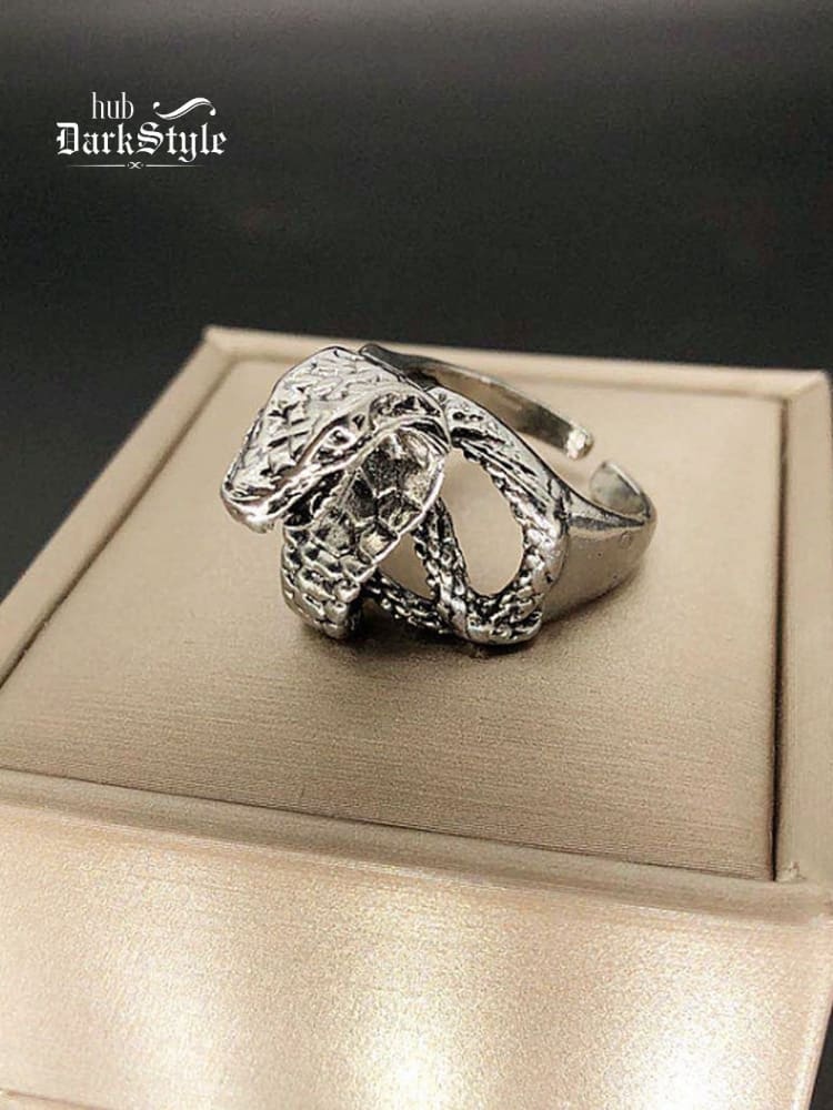 Cobra Men's Retro Punk Adjustable Finger Ring
