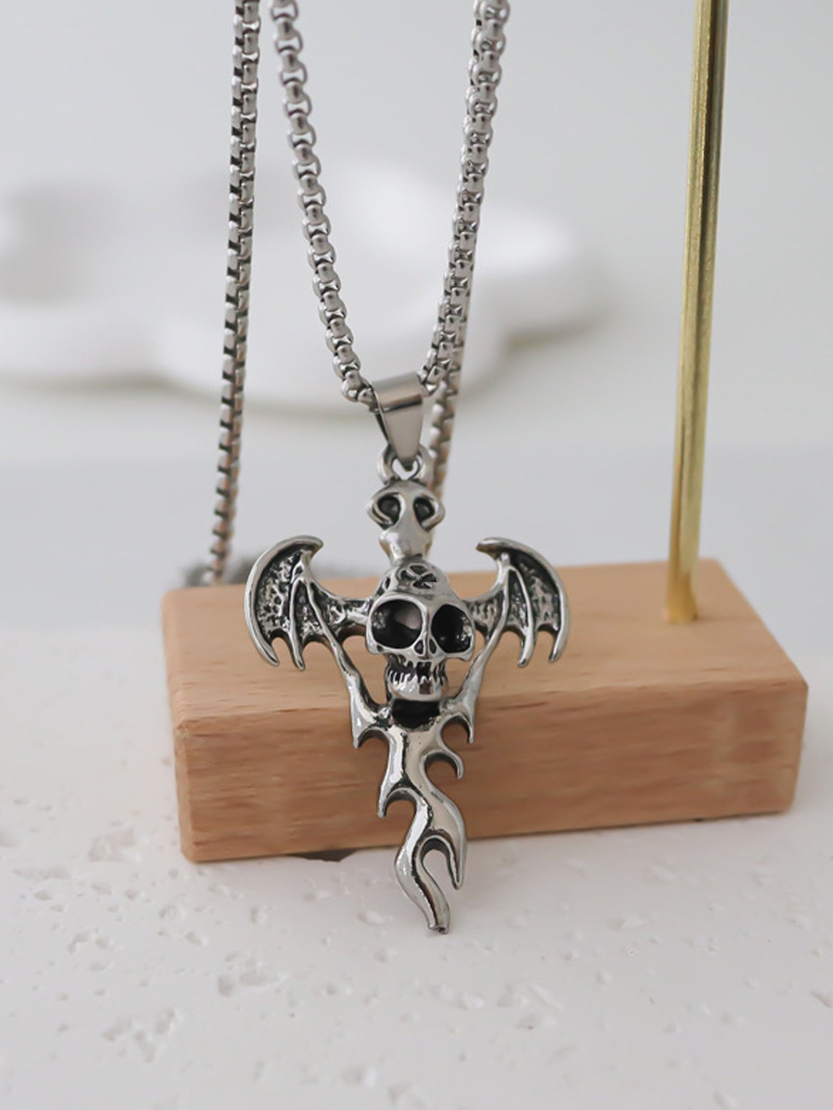 Halloween Bat Skull Pendant Dark Style Necklace