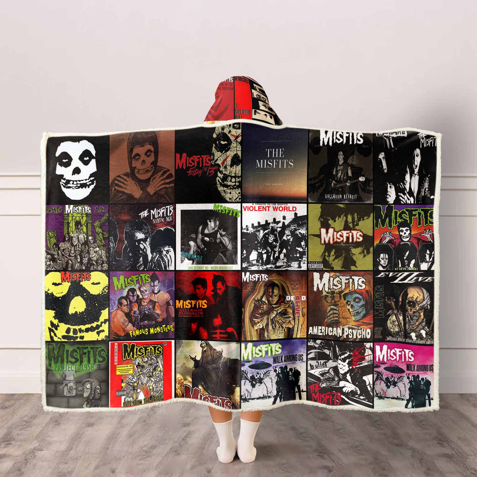 Misfits Wearable Hooded Blanket – Horror-Punk Energy You Can Wear