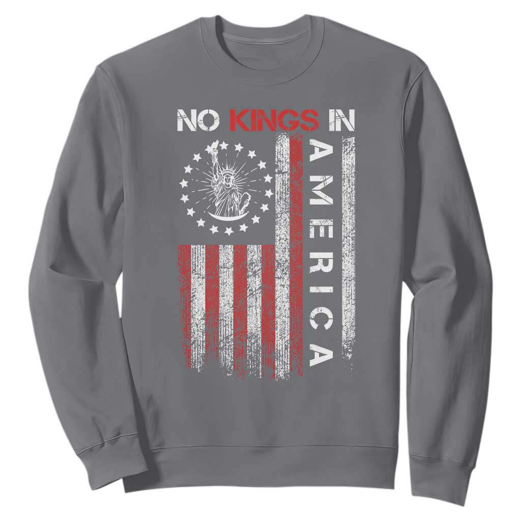 No Kings In America Sweatshirt Retro Freedom American Betsy Ross Flag TS02