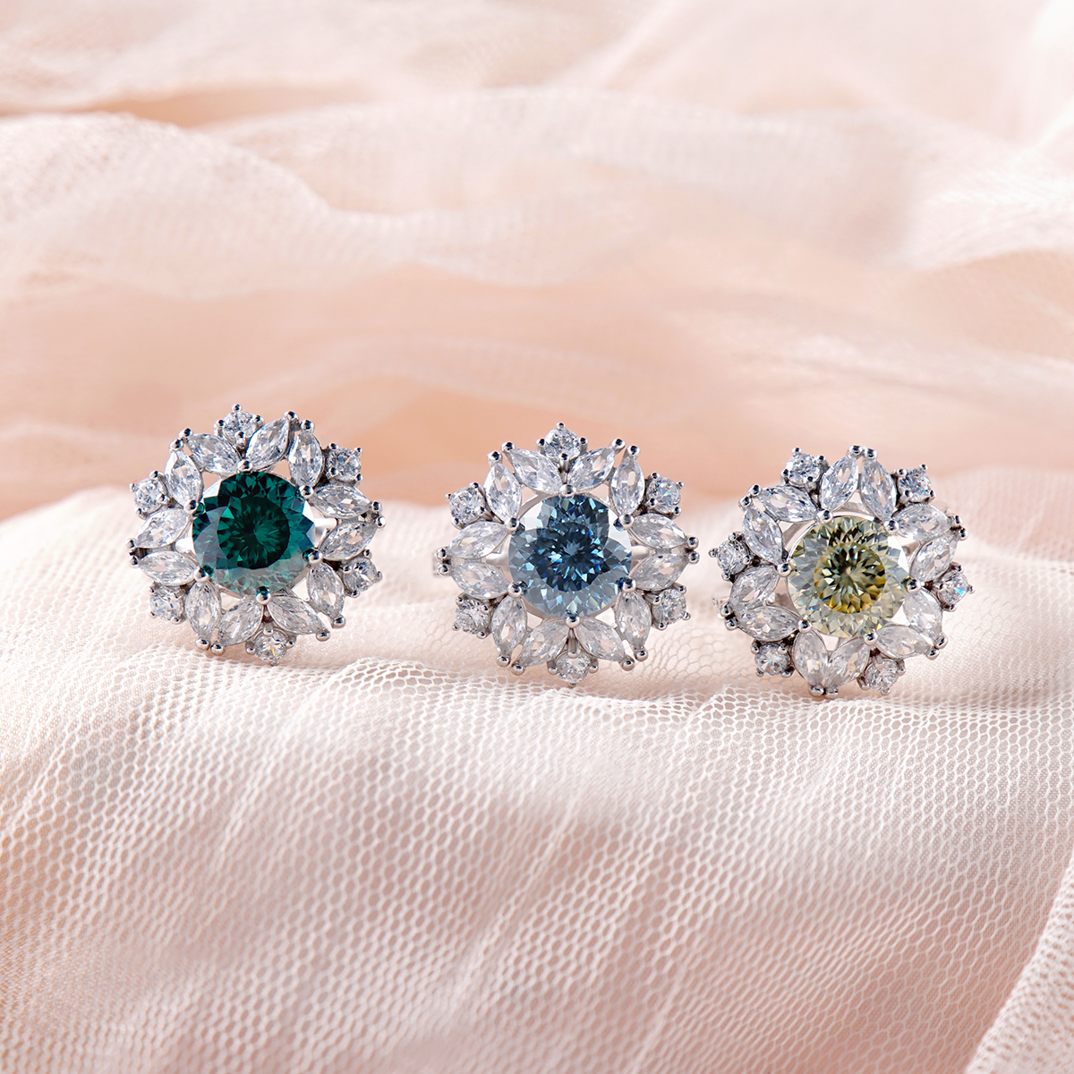 Delzzad 3ct Hundreds Faces Round Synthetic Moissanite Flower Ring In 925 Sterling Silver