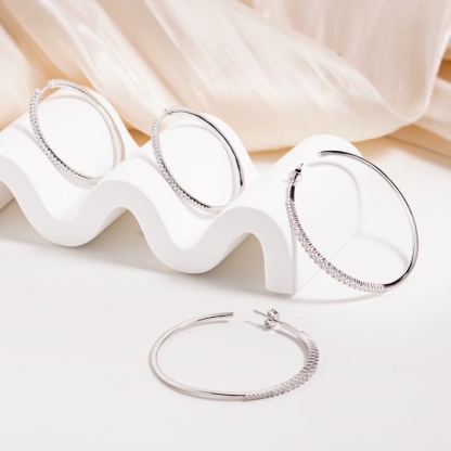 Delzzad Luminous Love Loops Earrings VVS Synthetic Moissanite Hoop Earrings S925/Copper Synthetic Moissanite Earrings Jewelry