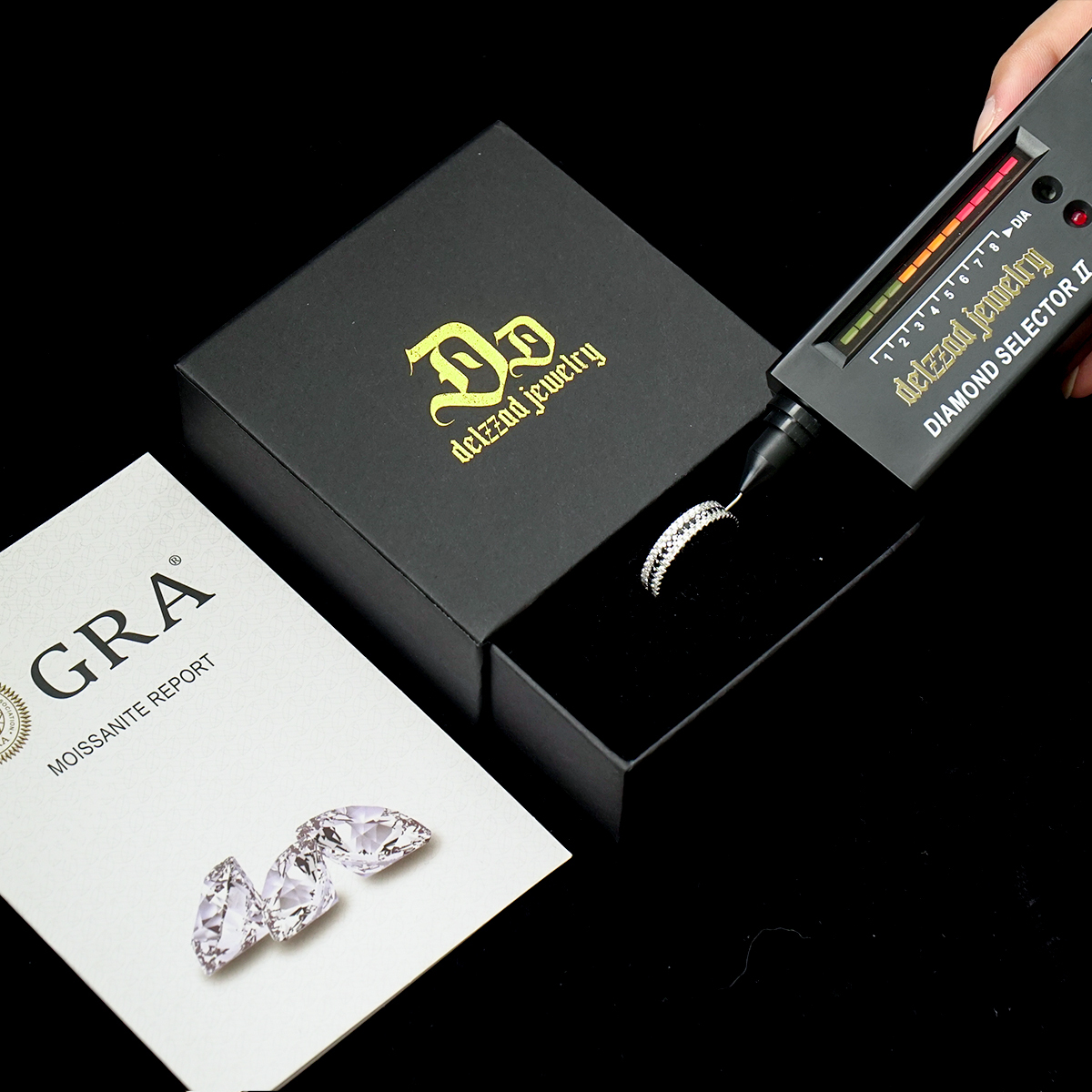 S925 Handmade Black and White Melee Synthetic Moissanite Pave Band