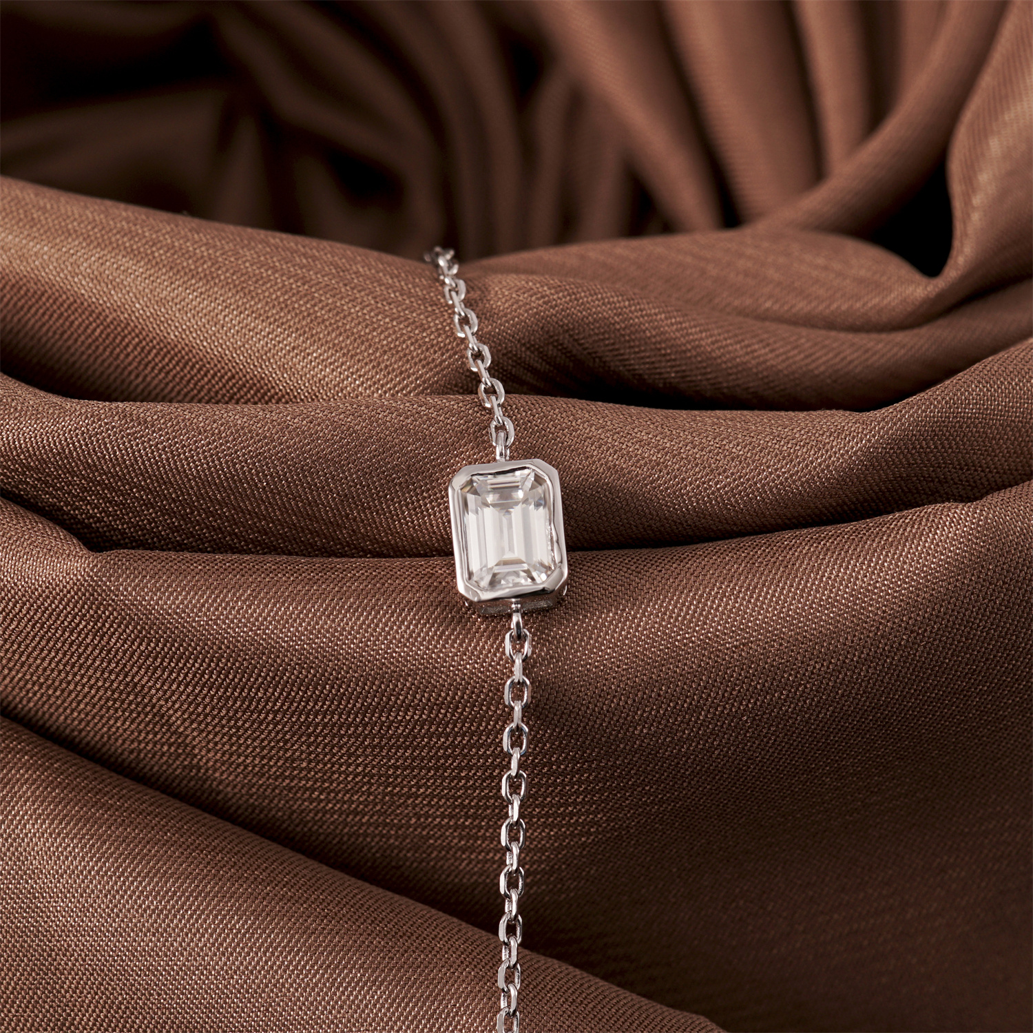 1ct Step Cut Bezel Bracelet Synthetic Moissanite S925 Sterling Silver Bracelet Chain Jewelry Birthday Engagement Wedding Anniversary Perfect Gifts