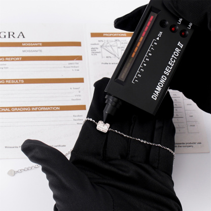 1ct Step Cut Bezel Bracelet Synthetic Moissanite S925 Sterling Silver Bracelet Chain Jewelry Birthday Engagement Wedding Anniversary Perfect Gifts