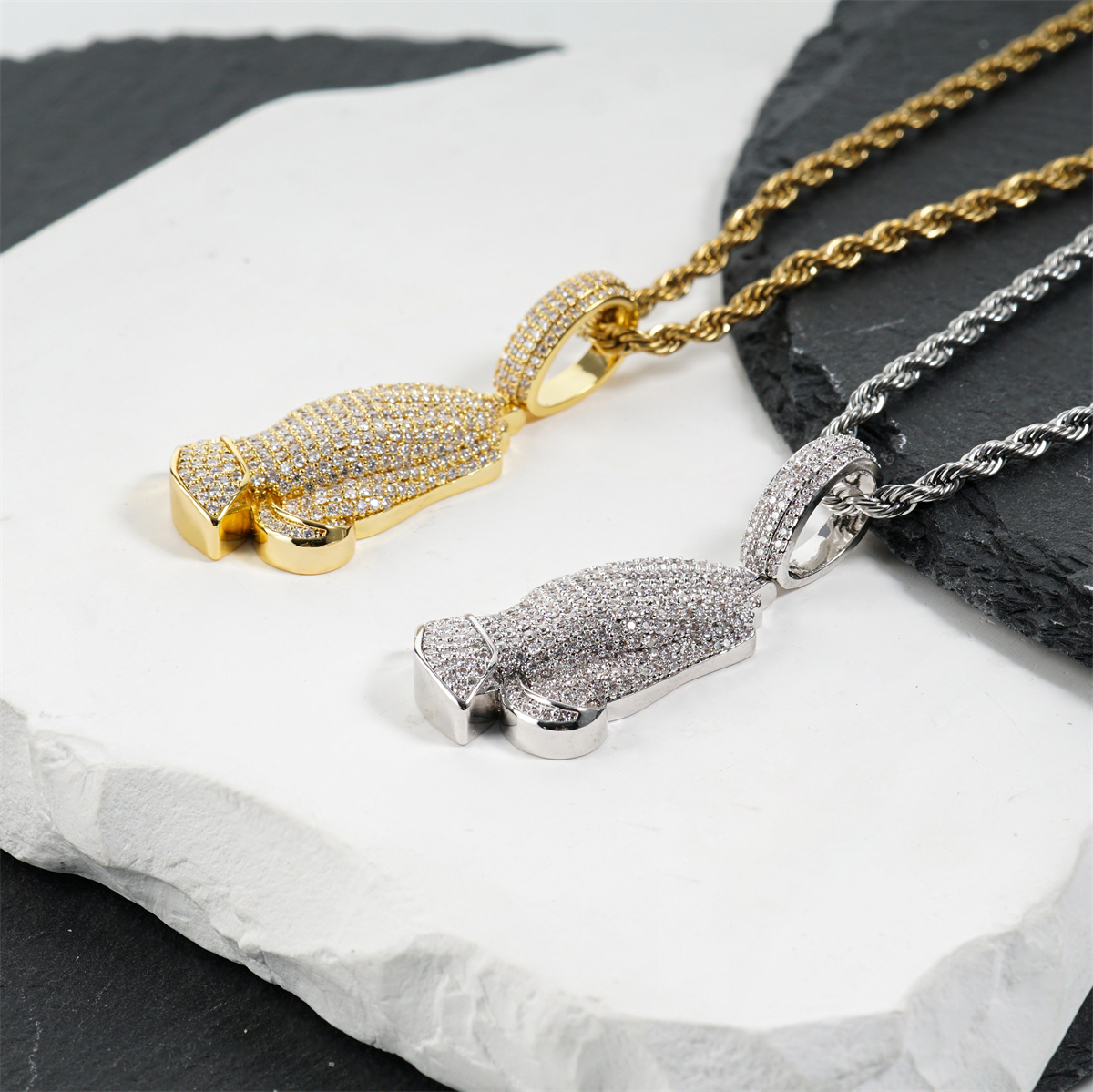 2.5ct Echo of Heaven Starlit Prayer Pendant Praying Hands Pendant Necklace Jewelry Copper