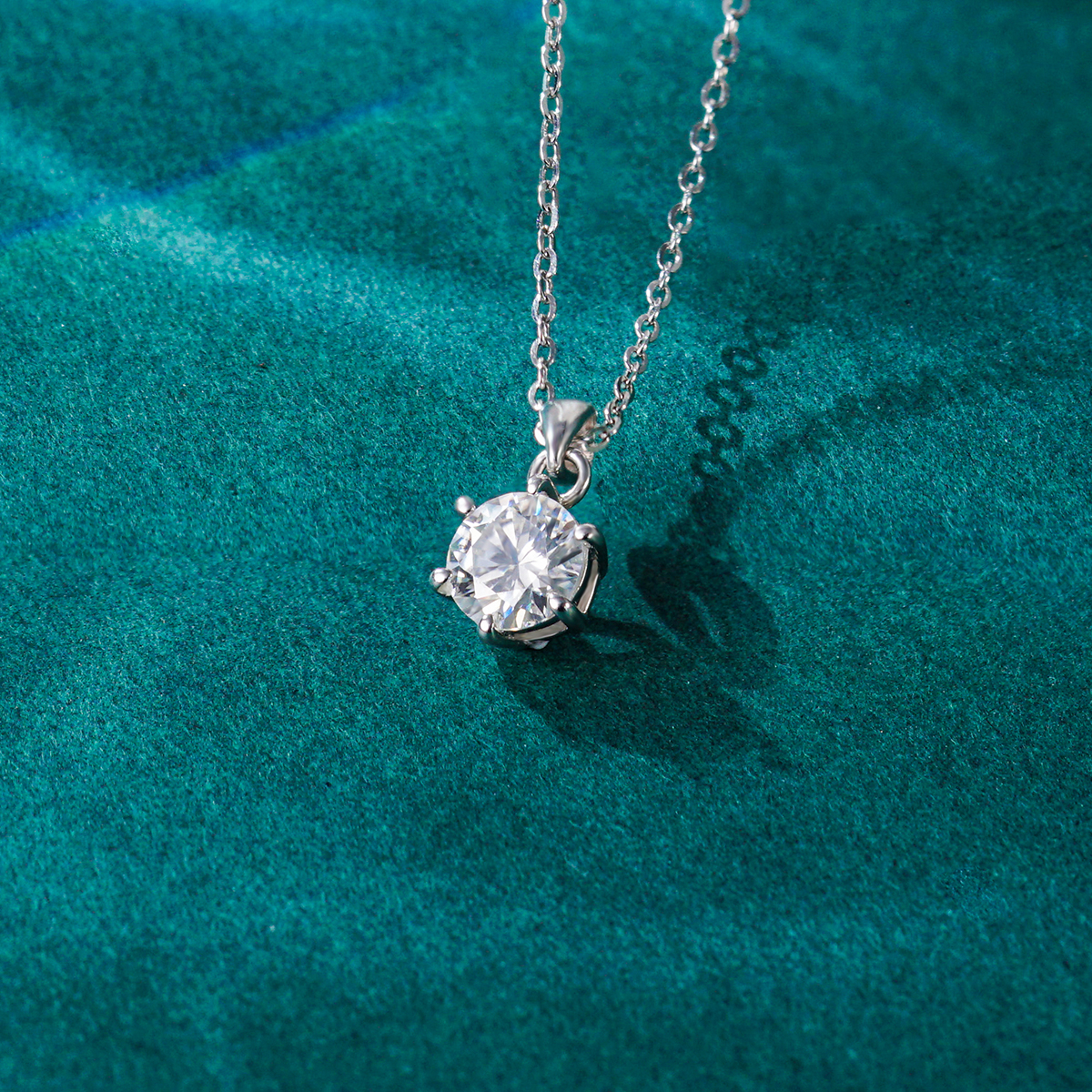 1ct Six-Prong Pendant D Color VVS Synthetic Moissanite S925 Chain Women Solitaire Necklace Gifts