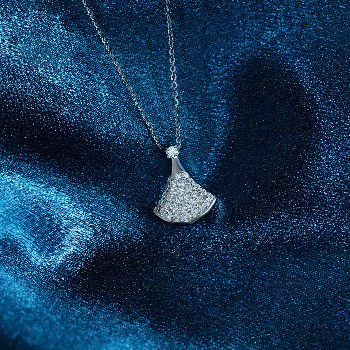 Fan-Shaped Pendant Synthetic Moissanite S925 Chain Birthday Anniversary Mother's Day Gifts for Women