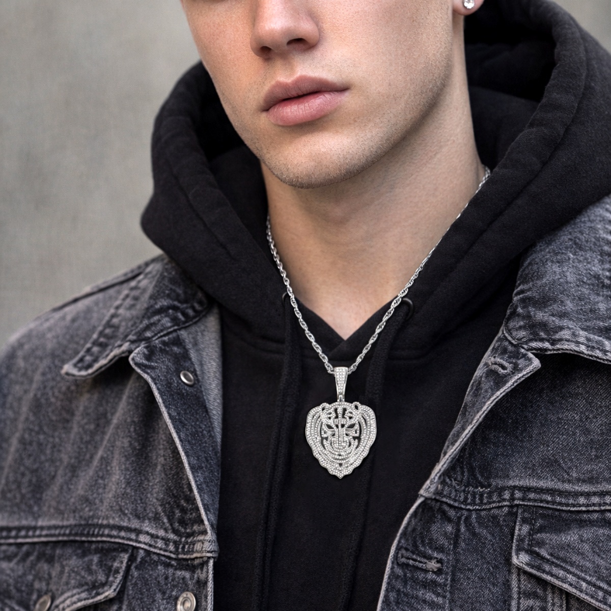 Eternal Pride Hip Hop Tiger Head Pendant Tiger Necklace Chain D Color VVS Synthetic Moissanite Copper Chain