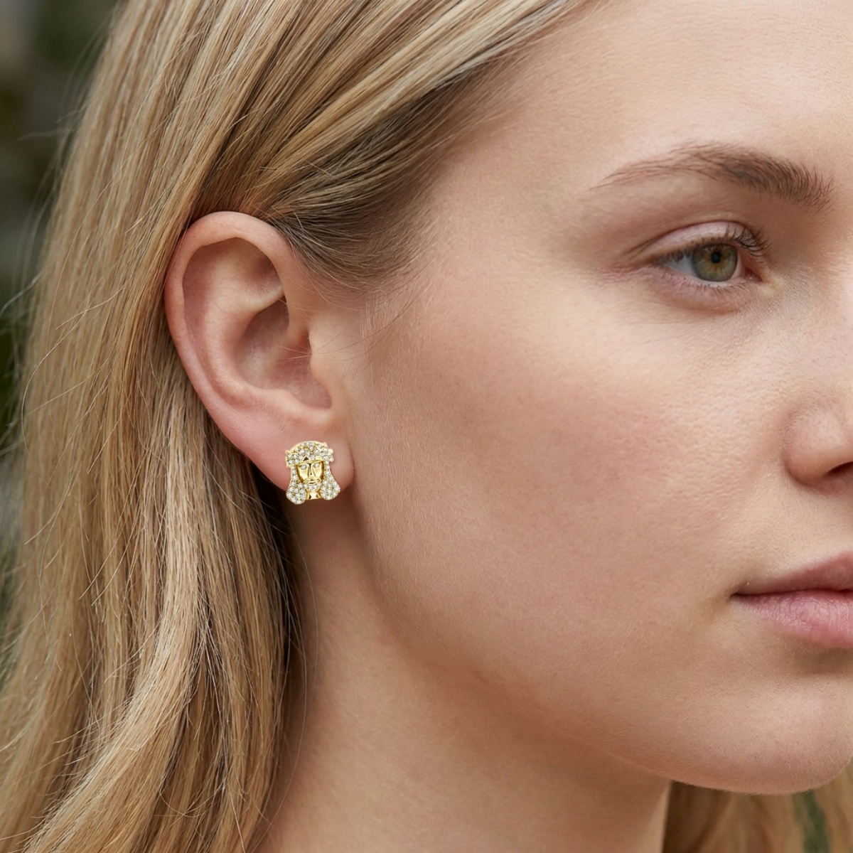 Divine Sparkle Iced Messiah Stud Earrings Unisex Hip Hop Jesus Head Earrings Synthetic Moissanite Earrings Copper Studs