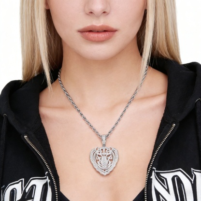 Eternal Pride Hip Hop Tiger Head Pendant Tiger Necklace Chain D Color VVS Synthetic Moissanite Copper Chain