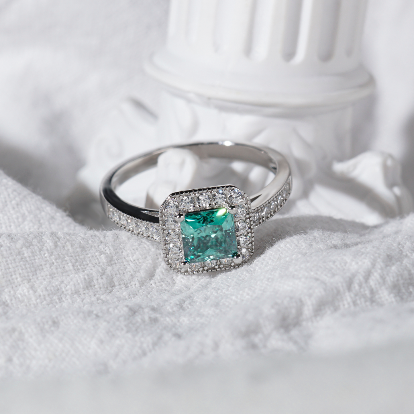 Delzzad 1ct Princess Synthetic Moissanite Halo Ring S925 Ring Band Jewelry Gift