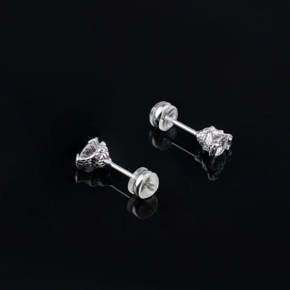 Dragon Claw Prong Earrings S925 VVS Synthetic Moissanite Stud