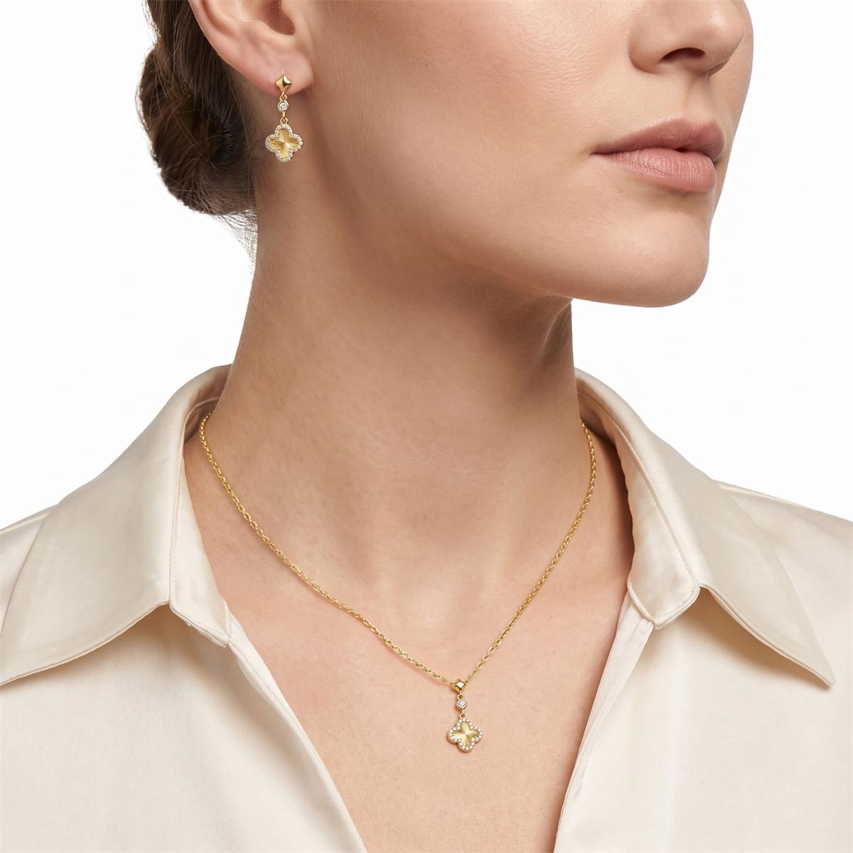 【Aura of Solis】Delzzad Halo Clover Necklace Four-Leaf Dangle Earrings VVS Synthetic Moissanite Pendant Earrings Jewelry Set Copper Chain