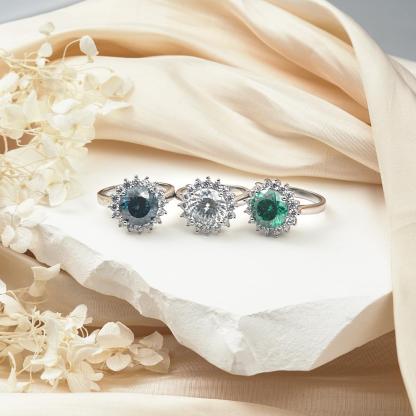 Delzzad 5ct Round Synthetic Moissanite Sunflower Ring In 925 Sterling Silver