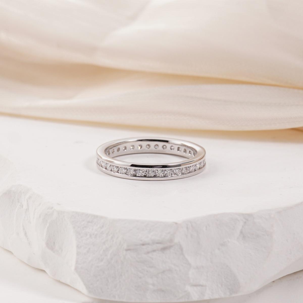 Eternal Path Ring Channel Set Eternity Wedding Band Ring VVS Synthetic Moissanite Ring Jewelry Copper Band