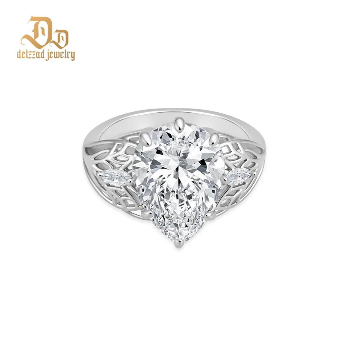 14K Gold-Plated 6.2ct The Kaleido-Teardrop Ring Three Stone Ring Band VVS Synthetic Moissanite Ring Jewelry