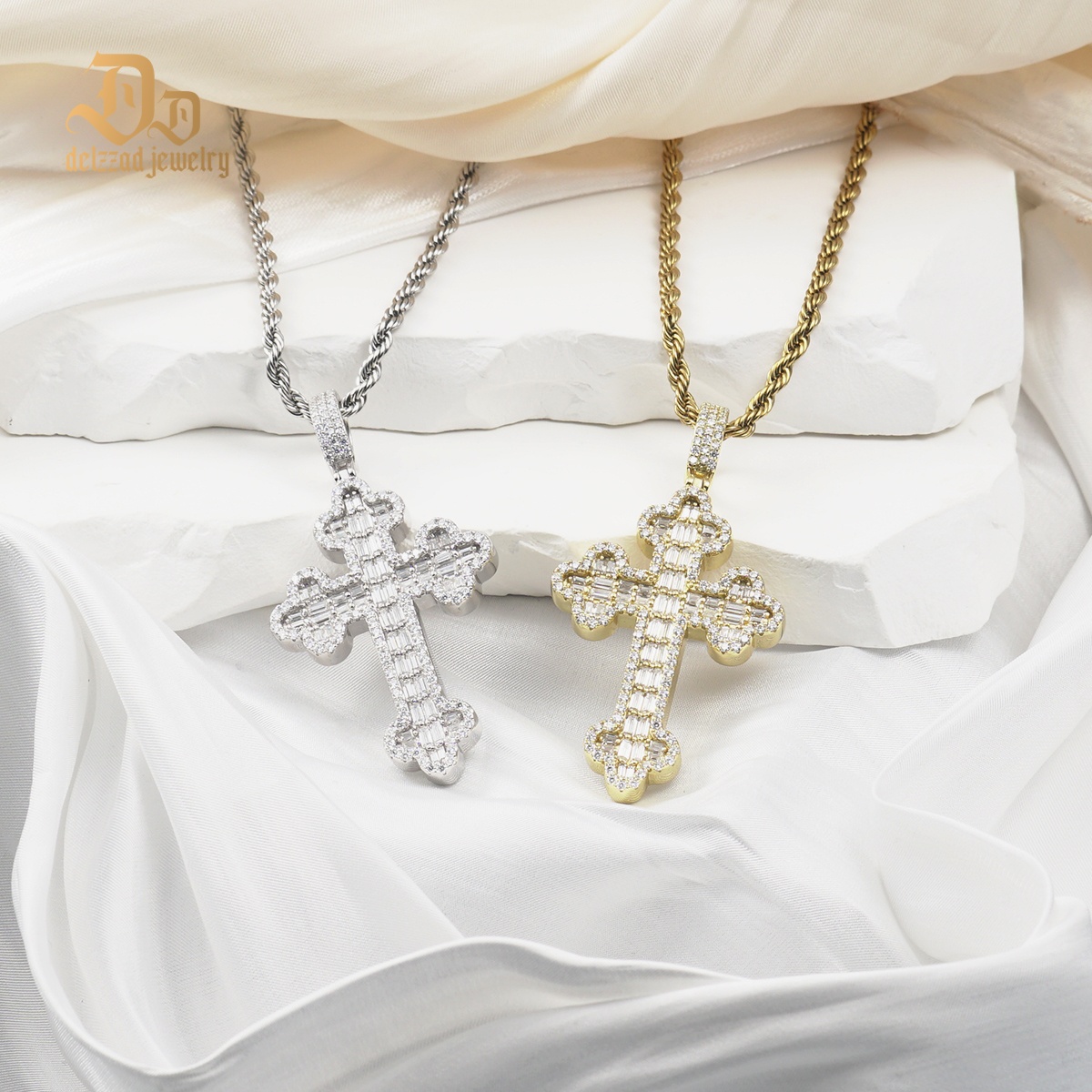 Delzzad S925 VVS Synthetic Moissanite Exquisite Hip Hop Punk Bling Cross Pendant Necklace Valentine's Day Anniversary Gift
