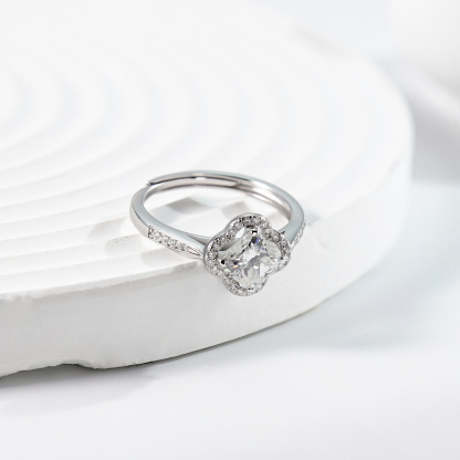 Delzzad Sparkling Adjustable Four-Leaf Clover Cluster Ring Lab-Created Moissanite Engagement Ring S925 Sterling Silver Moissanite Jewelry Perfect Gift