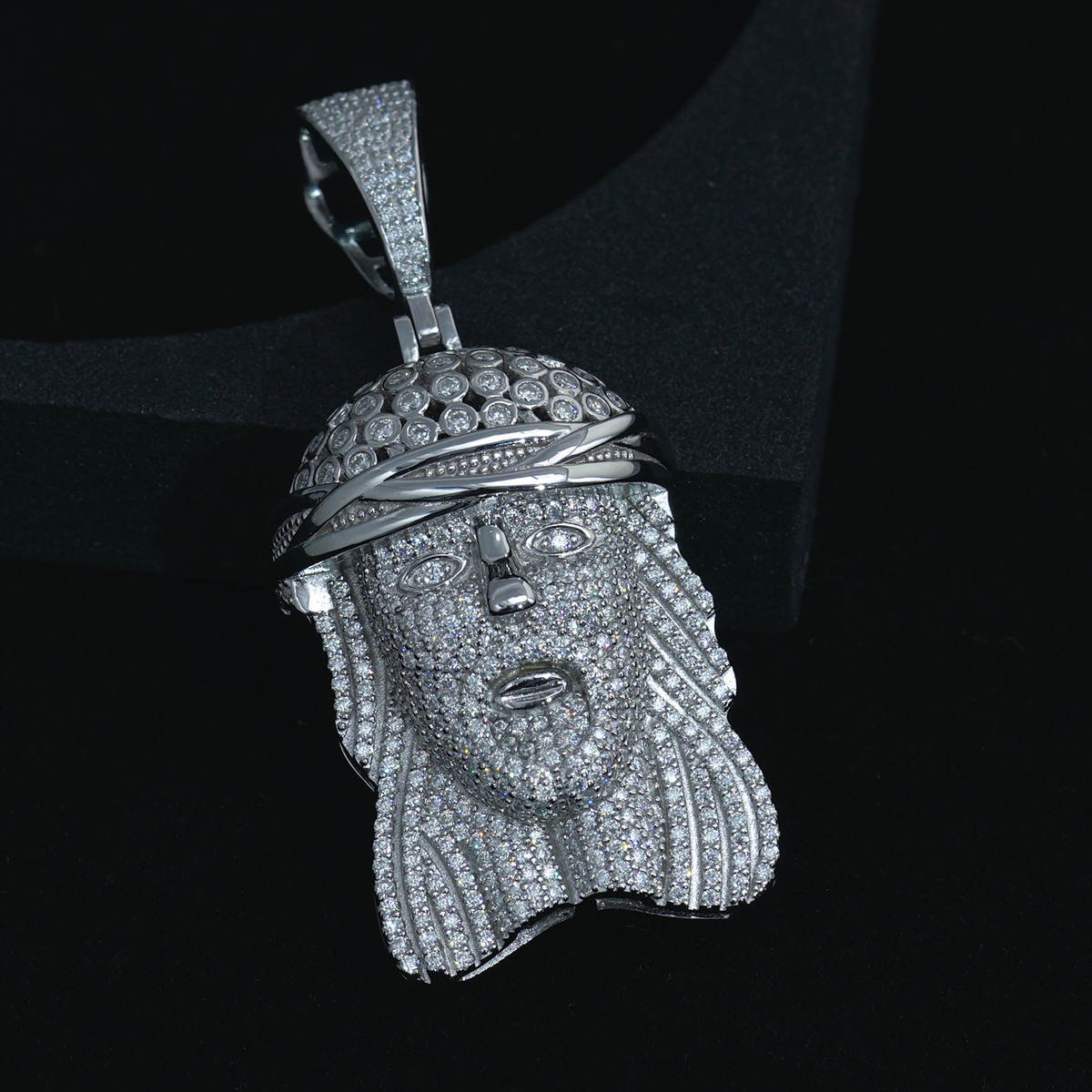 Hip Hop Statue Charm Pendant Necklace Synthetic Moissanite Pendant Necklace S925 Chain