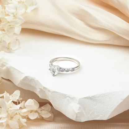 Delzzad 1ct Round Synthetic Moissanite Pierced Band Ring S925 Ring Jewelry Perfect Birthday Dating Wedding Anniversary Gift