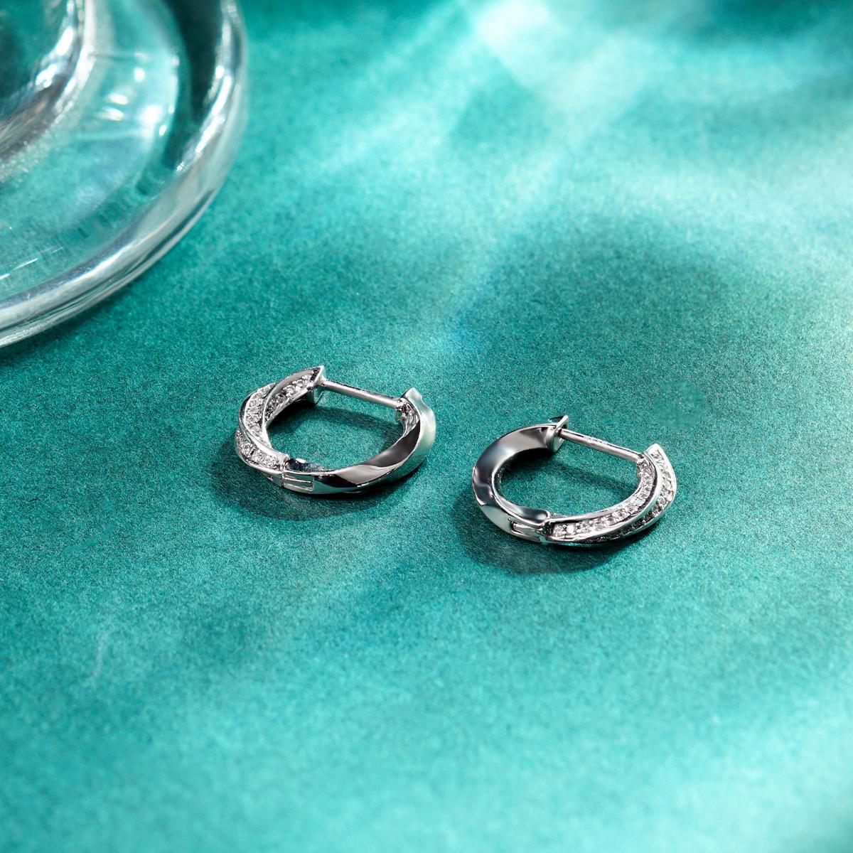 Mobius Earrings S925 VVS Synthetic Moissanite Unisex Earrings