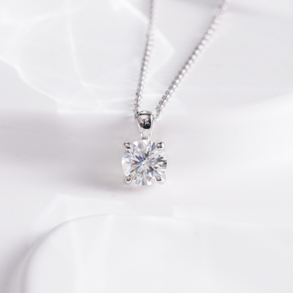 1ct Round Four-Prong Pendant D Color VVS Synthetic Moissanite S925 Chain