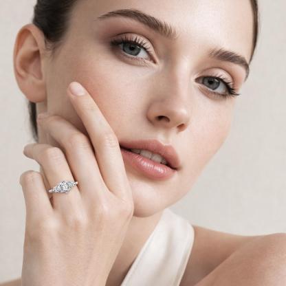 0.7ct Vintage Cluster Oval Cut Engagement S925 Ring Band VVS Synthetic Moissanite Ring