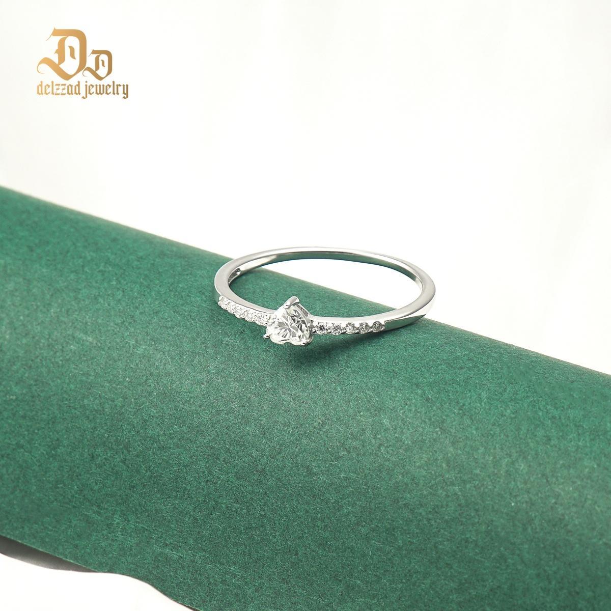 Delzzad Chic Iced Out Heart Ring Band D Color VVS Synthetic Moissanite S925 Women Ring Perfect for Engagement Wedding Anniversary Valentine's Day Gifts