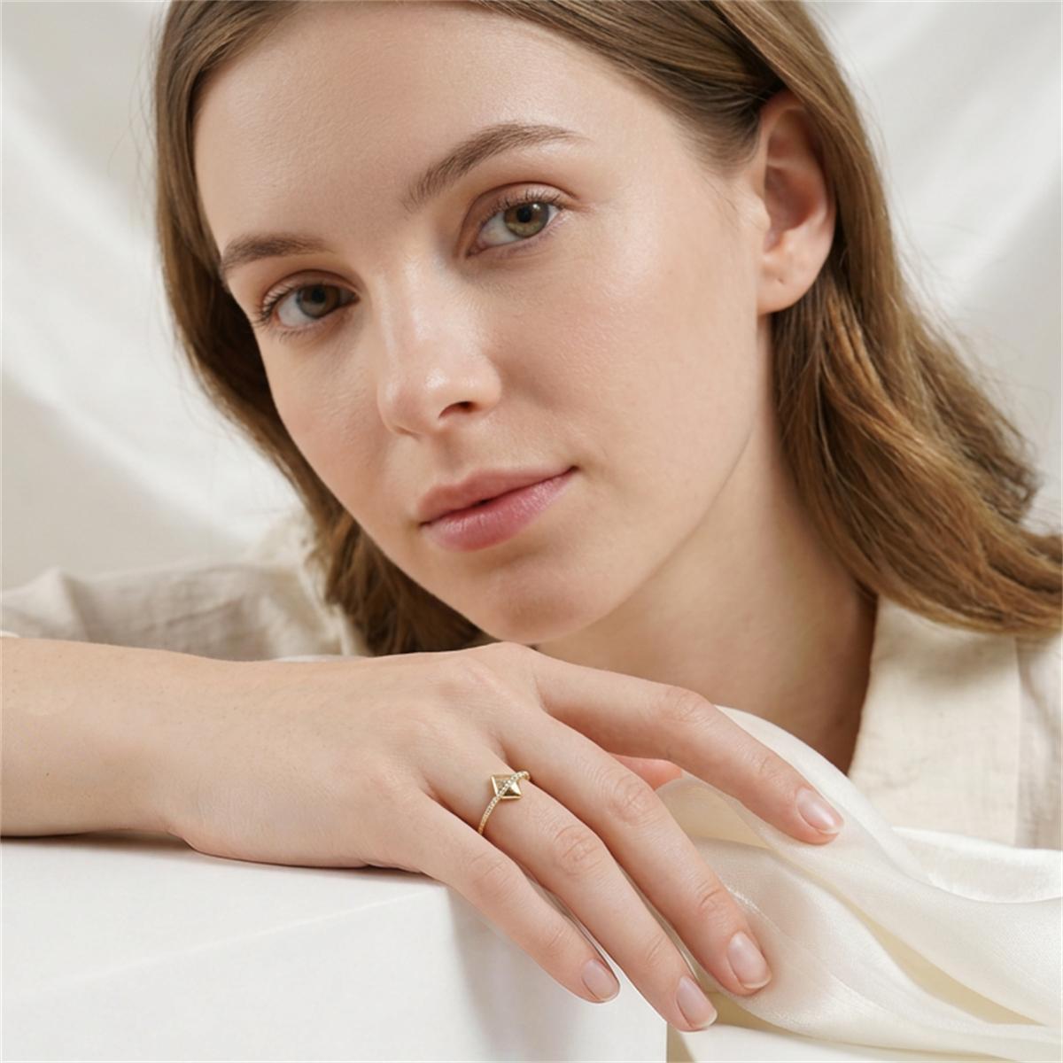 0.1ct Golden Apex of Light Ring Geometric Ring VVS Synthetic Moissanite Ring Jewelry Copper Band