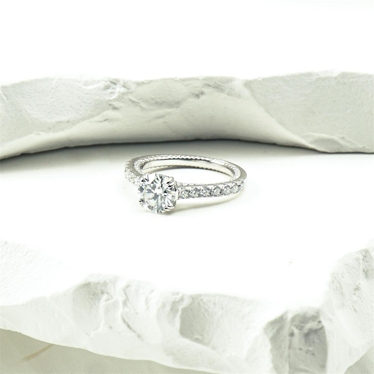 Delzzad Lustre Ring Lab-Created Moissanite Engagement Ring S925 Sterling Silver Moissanite Jewelry Perfect Gift