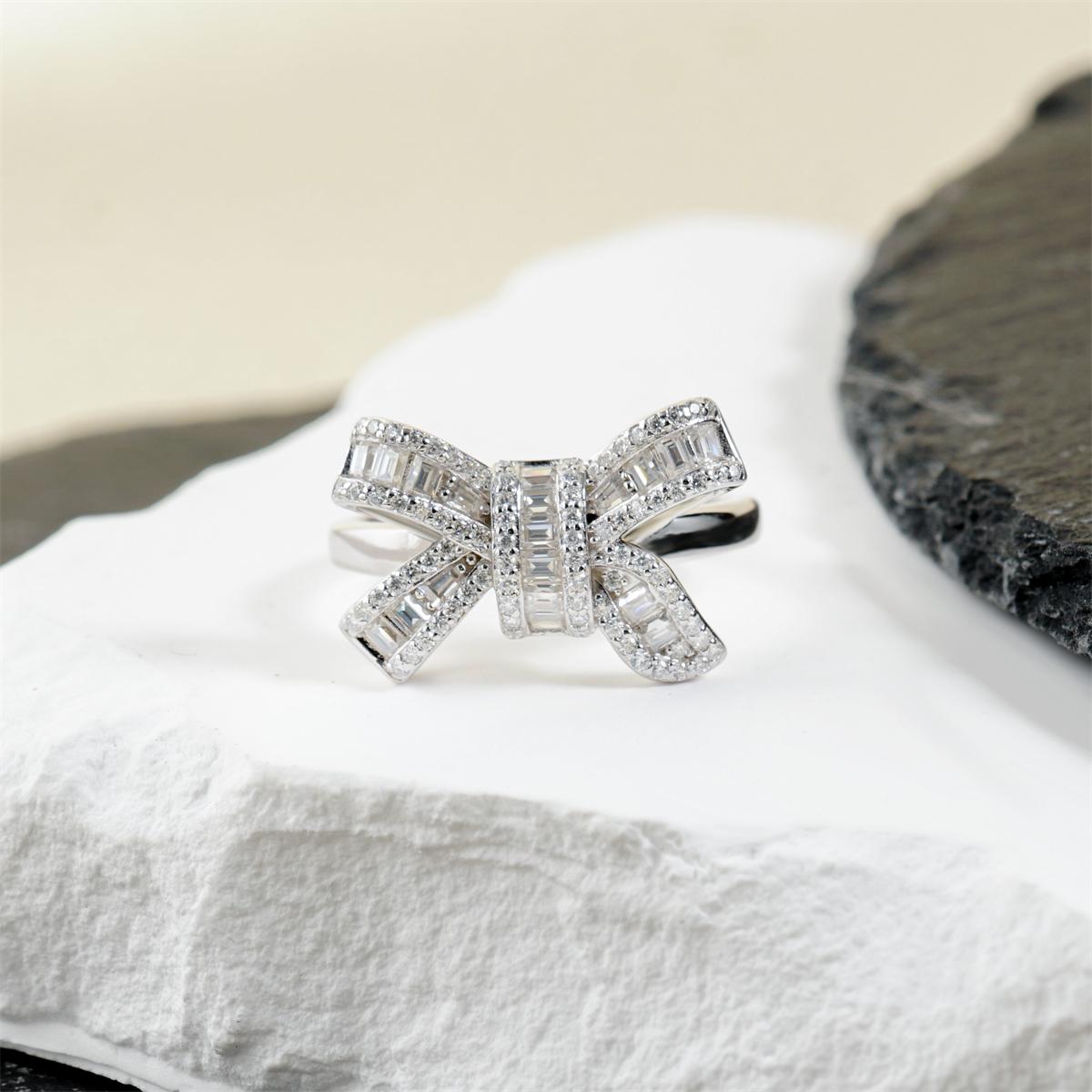 0.8ct Midnight Coquille Ring Luxury Bow Ring Baguette Cut Engagement Ring Ribbon Design VVS Synthetic Moissanite Ring S925 Band