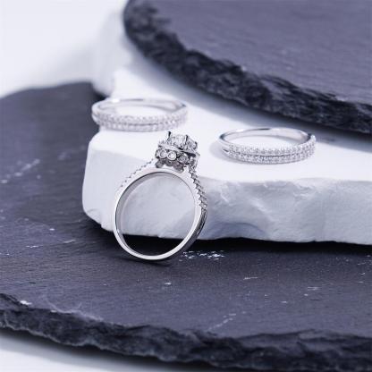 Delzzad 1.9ct The Radiant Eras Ring Halo Engagement Ring Bridal Wedding Promise Ring VVS Synthetic Moissanite Ring Jewelry Copper Band