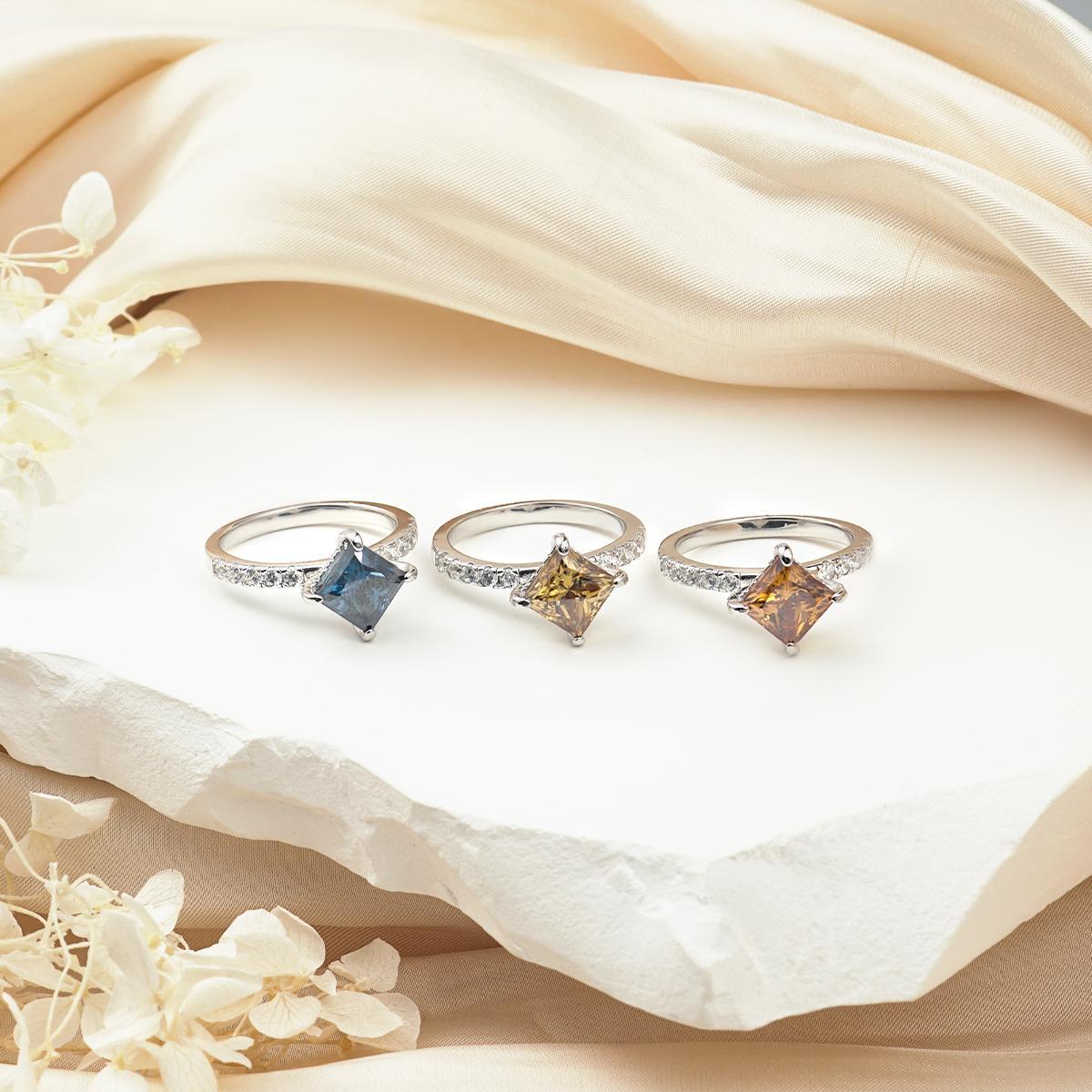 Delzzad 2ct Princess Synthetic Moissanite Compass Ring In 925 Sterling Silver