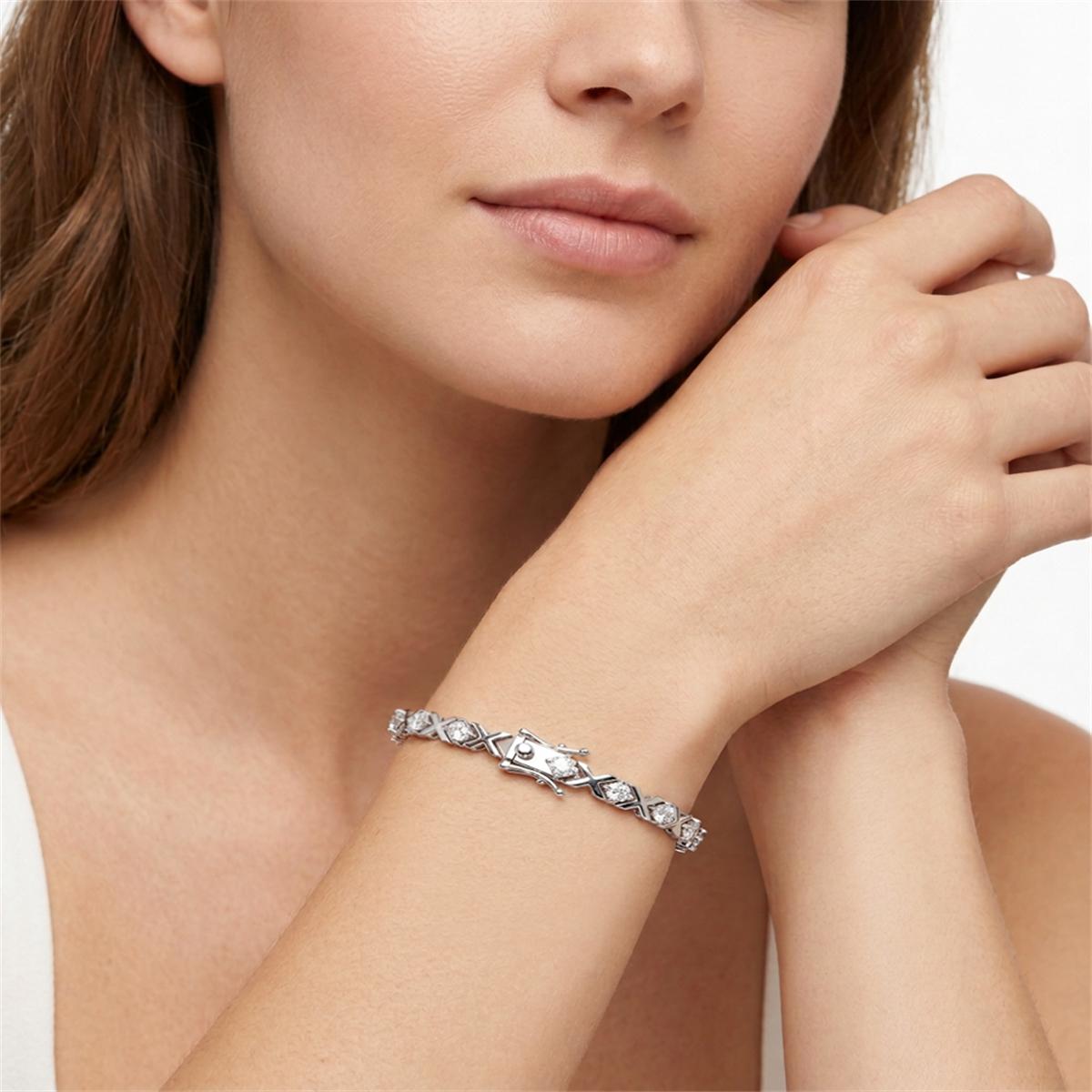 Delzzad 4ct XOXO Infinite Bracelet Eternal Hugs Tennis Bracelet Synthetic Moissanite Bracelet Jewelry Copper Chain
