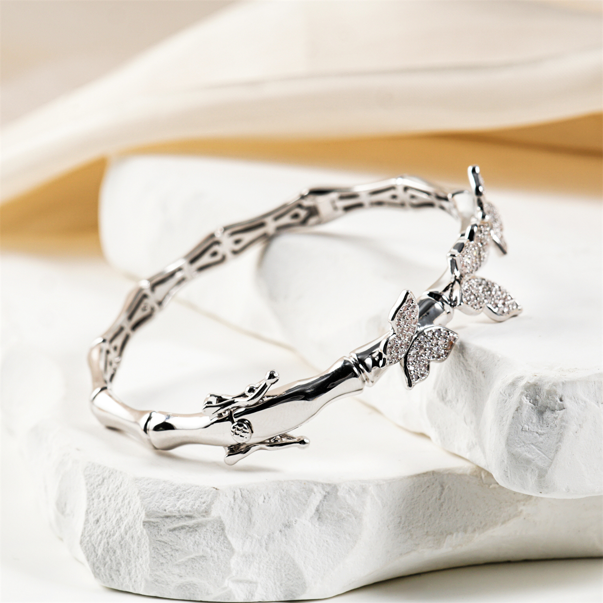 0.7ct Boundless Wing Bangle Butterfly Bangle Bracelet Papillon Breeze Bracelet Synthetic Moissanite Bracelet Copper Chain