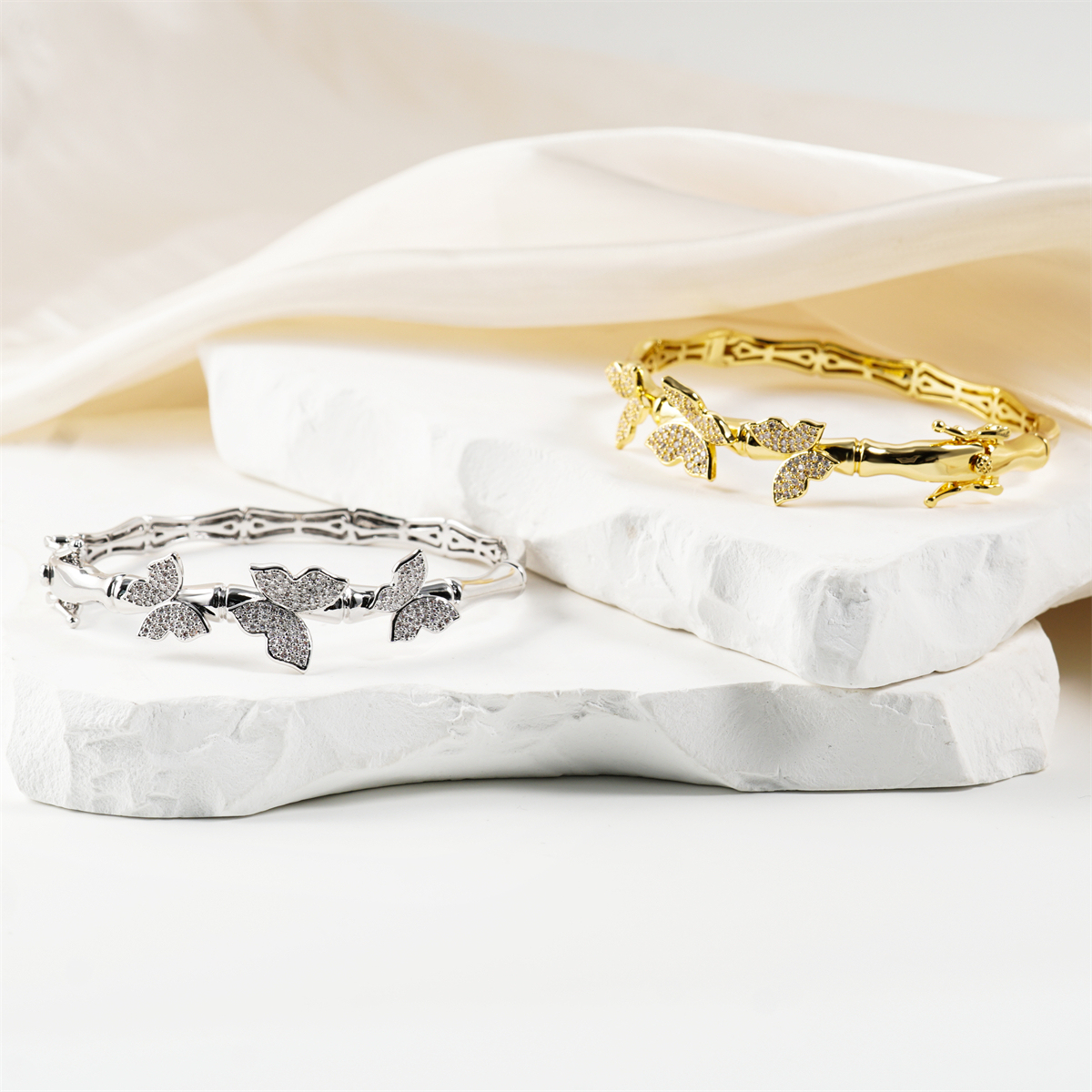 0.7ct Boundless Wing Bangle Butterfly Bangle Bracelet Papillon Breeze Bracelet Synthetic Moissanite Bracelet Copper Chain